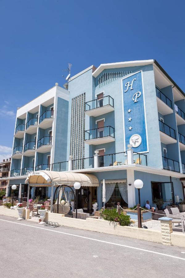 Hotel Primavera Sul Mare ลิโด ดิ ซาวิโอ ภายนอก รูปภาพ