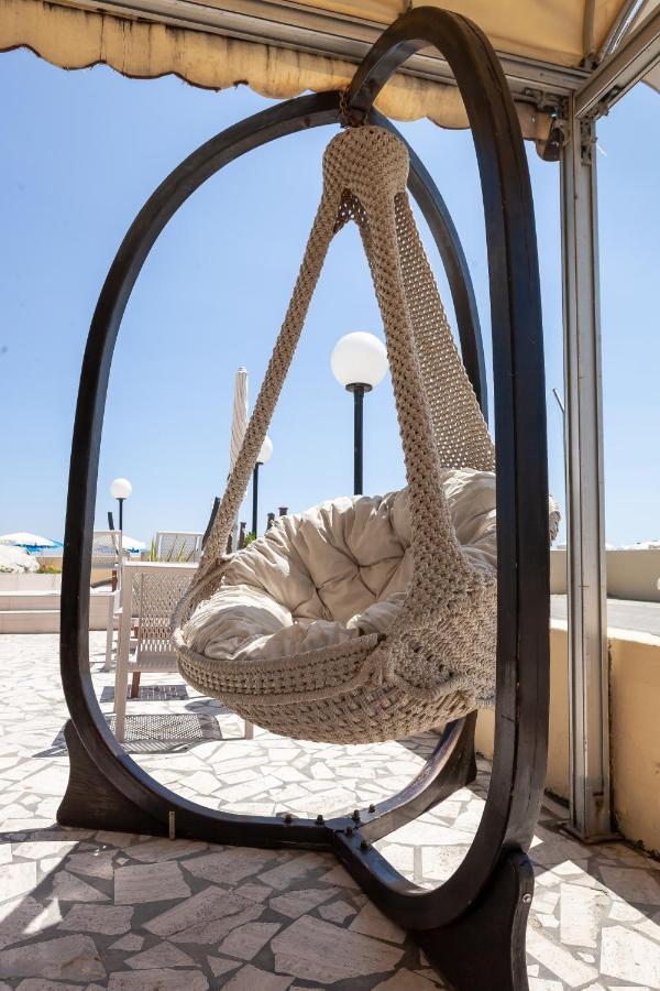 Hotel Primavera Sul Mare ลิโด ดิ ซาวิโอ ภายนอก รูปภาพ