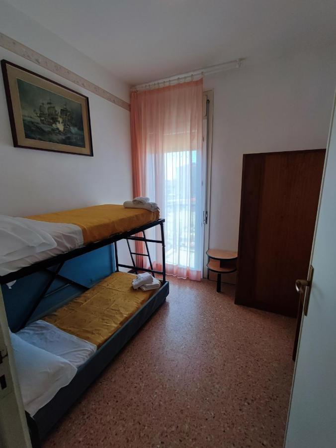 Hotel Primavera Sul Mare ลิโด ดิ ซาวิโอ ภายนอก รูปภาพ